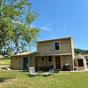  Villa Le Petit Cabanon Provencal
